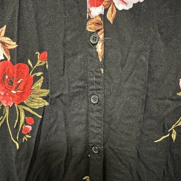 Torrid Black Floral Romper Button Front Keyhole Back Plus Size 3X Women - Picture 3 of 7